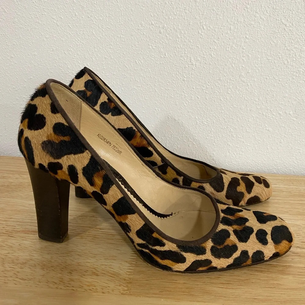 Kenneth Cole New York Leopard Calf Hair Pump Heels 7.5